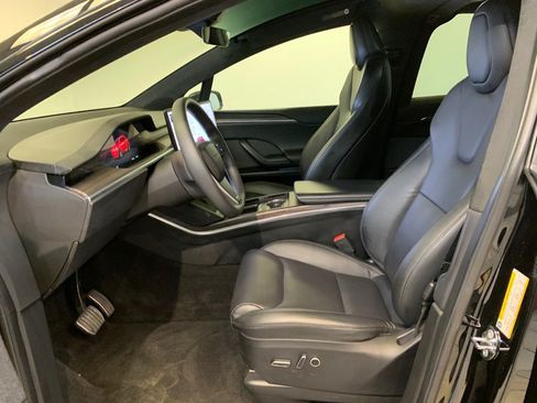Used 2023 Tesla Model X AWD/4WD image 19