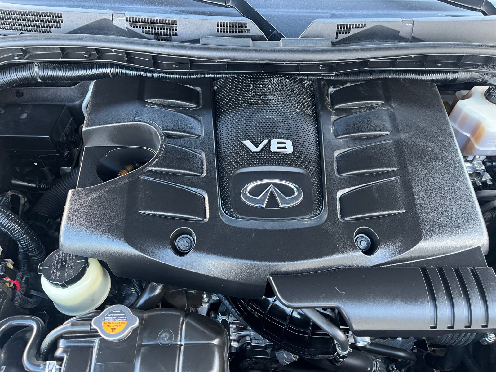Used 2017 INFINITI QX80 4WD w/ Deluxe Technology Package image 22