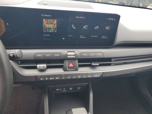 Used 2025 Kia K4 FWD image 15