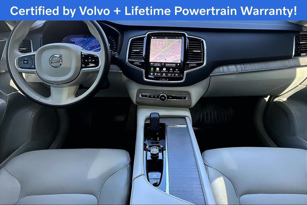 Used 2025 Volvo XC90 B6 Plus w/ Protection Package AWD/4WD image 20