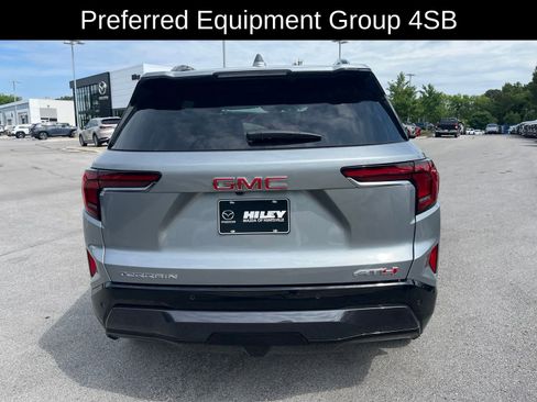 Used 2026 GMC Terrain AT4 AWD/4WD image 4