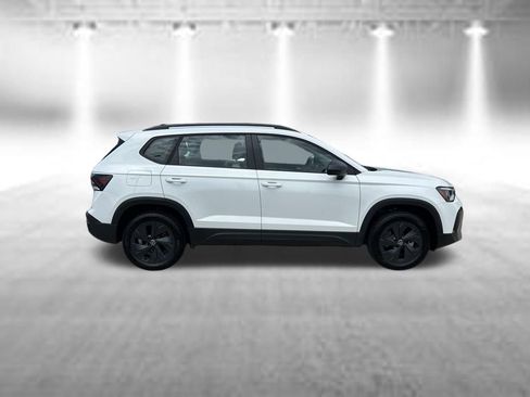 Used 2025 Volkswagen Taos S FWD image 6