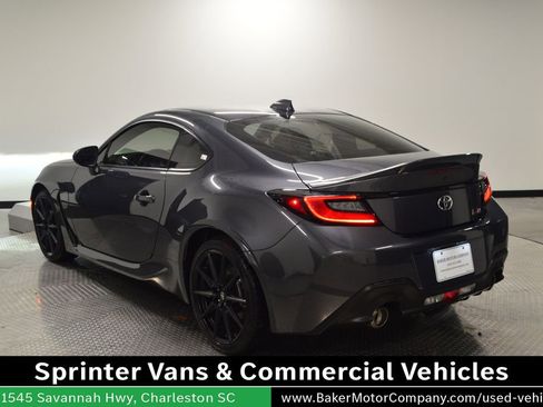 Used 2023 Toyota GR86 Premium RWD image 3