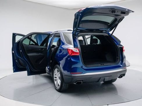 Used 2019 Chevrolet Equinox Premier FWD image 19