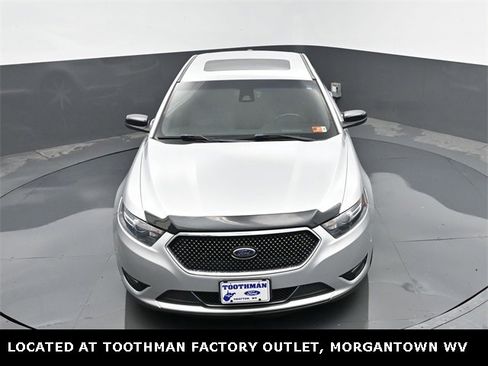 Used 2018 Ford Taurus SHO w/ Driver Assist Package image 23