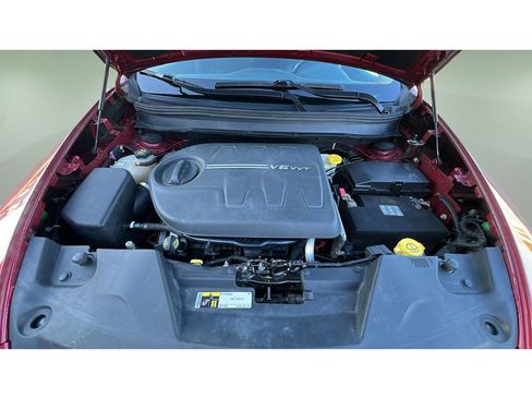 Used 2015 Jeep Cherokee Trailhawk w/ Comfort/Convenience Group image 33