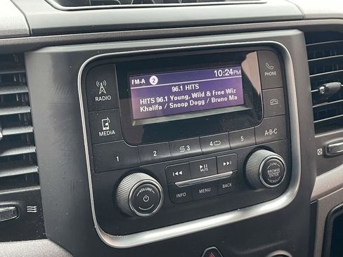 Certified 2019 RAM 1500 Tradesman w/ Popular Equipment Group image 28