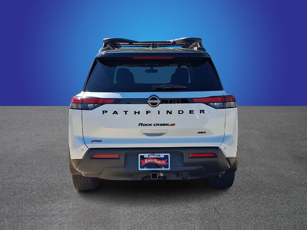 Used 2023 Nissan Pathfinder Rock Creek AWD/4WD image 5