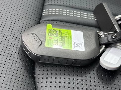 New 2026 Kia K5 GT-Line w/ GT-Line Premium Package FWD image 38