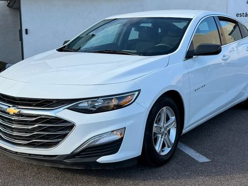 Used 2023 Chevrolet Malibu LS FWD image 1