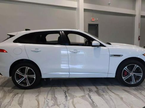Used 2020 Jaguar F-PACE S image 4