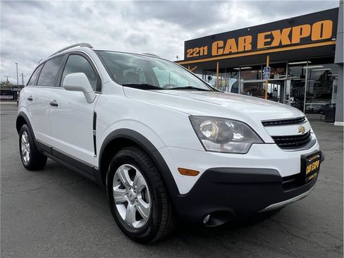 Used 2015 Chevrolet Captiva Sport LS image 45