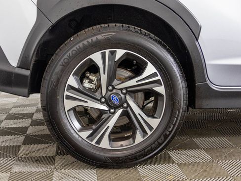 Used 2025 Subaru Crosstrek 2.0i Premium AWD/4WD image 52