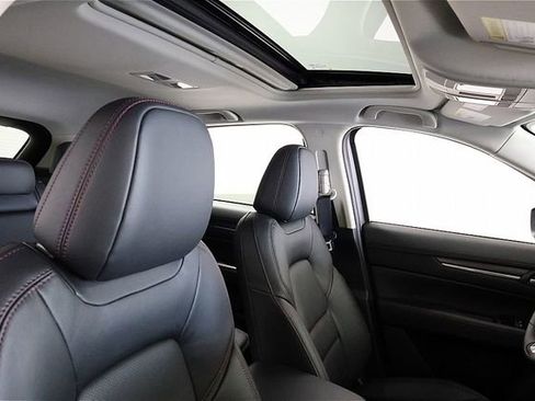 New 2025 MAZDA CX-5 Carbon Edition image 25