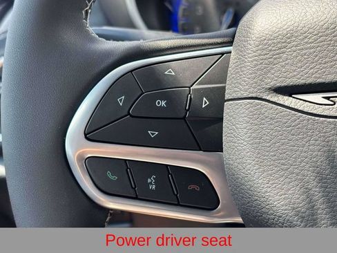 New 2027 Chrysler Pacifica Select FWD image 21