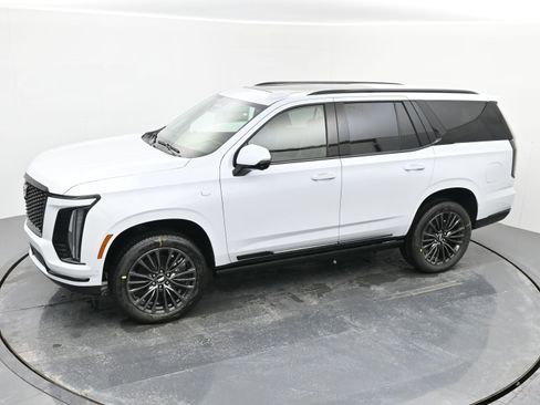 New 2026 Cadillac Escalade Platinum Sport w/ LPO, Floor Liner Package image 24