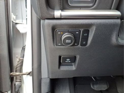 Used 2025 Ford Expedition Platinum AWD/4WD image 22
