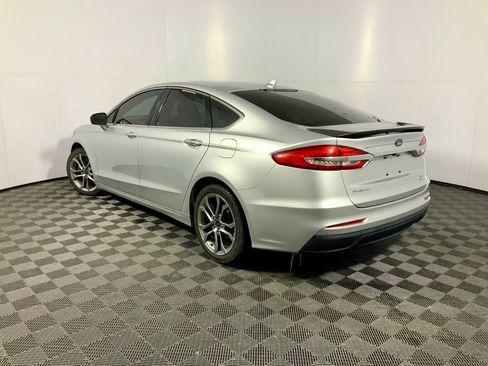 Used 2019 Ford Fusion SEL image 12