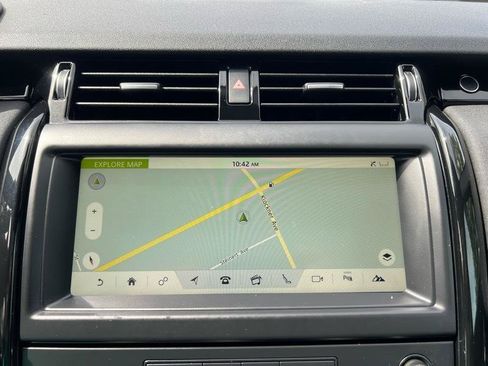 Used 2018 Land Rover Discovery SE AWD/4WD image 18