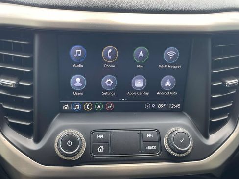 Used 2023 GMC Acadia Denali w/ Denali Ultimate Package FWD image 29