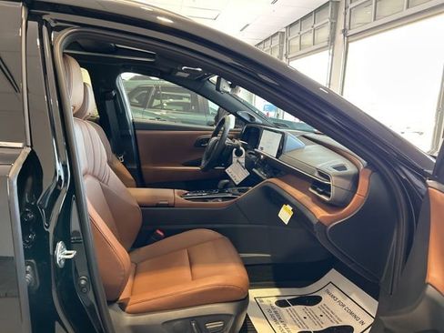 New 2026 Toyota Crown Signia AWD/4WD image 20
