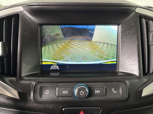 Used 2018 GMC Terrain SLE image 16