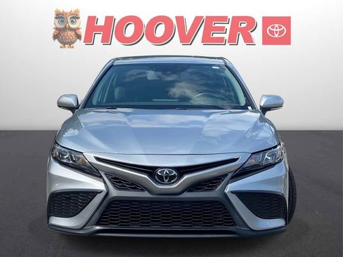 Used 2024 Toyota Camry SE FWD image 8