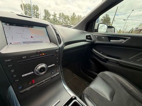 Used 2019 Ford Edge ST w/ Equipment Group 401A AWD/4WD image 28