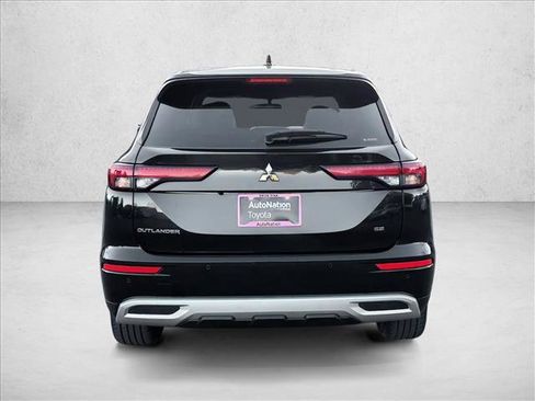 Used 2024 Mitsubishi Outlander SE AWD/4WD image 6