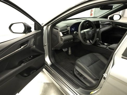 Certified 2025 Toyota Camry XSE image 9