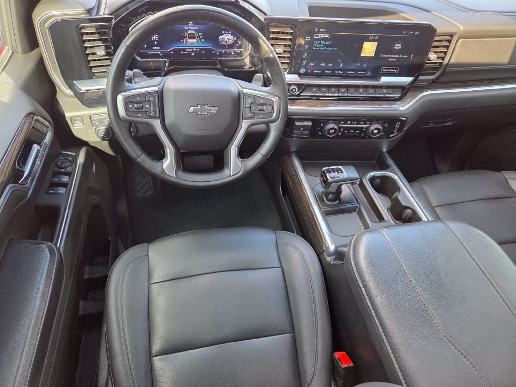 Used 2023 Chevrolet Silverado 1500 RST AWD/4WD image 10