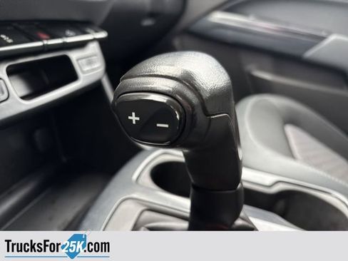 Used 2015 Chevrolet Colorado Z71 image 23