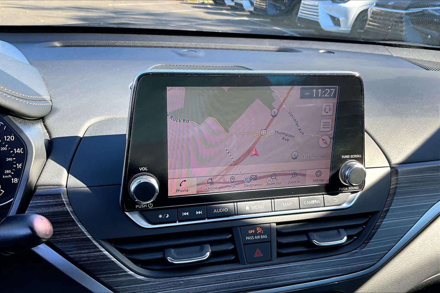Used 2019 Nissan Altima 2.0 Platinum FWD image 14