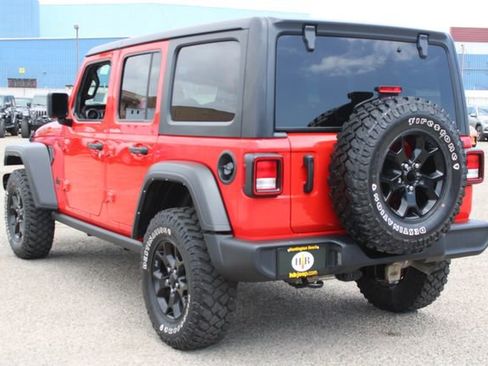 Used 2022 Jeep Wrangler Unlimited Sport AWD/4WD image 3