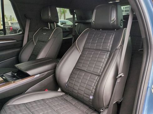 Used 2025 Cadillac Escalade Sport Platinum AWD/4WD image 26