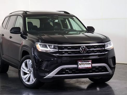 Used 2022 Volkswagen Atlas SE w/ Panoramic Sunroof Package AWD/4WD image 6