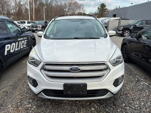 Certified 2018 Ford Escape SEL image 2