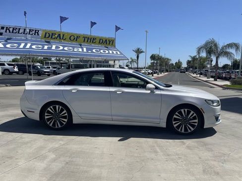 Used 2019 Lincoln MKZ Reserve FWD image 9