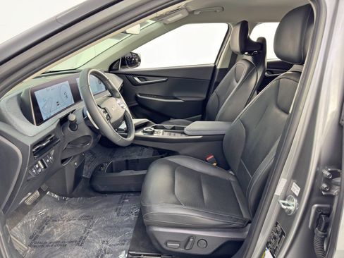 Used 2022 Kia EV6 Wind image 14