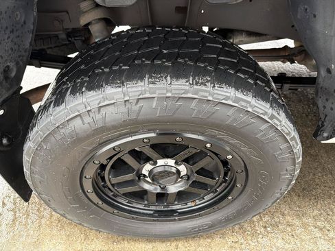 Used 2018 Toyota Tundra SR5 w/ TRD Off Road Package AWD/4WD image 19