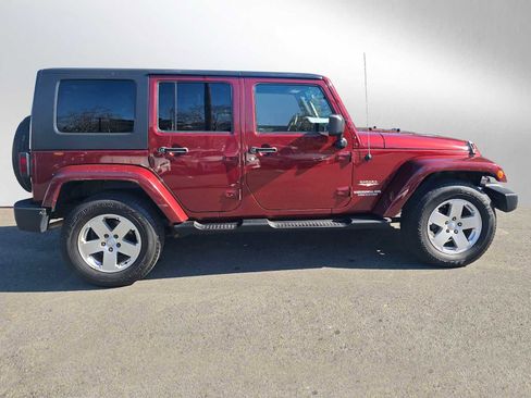 Used 2010 Jeep Wrangler Unlimited Sahara w/ Trailer Tow Group image 2