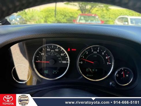 Used 2011 Jeep Wrangler Unlimited Sahara w/ Dual Top Group AWD/4WD image 12