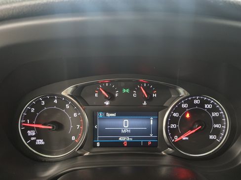 Certified 2023 GMC Acadia SLE w/ Driver Convenience Package AWD/4WD image 16