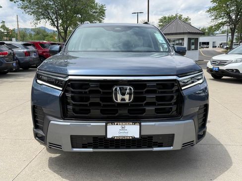 Certified 2026 Honda Pilot Touring image 9