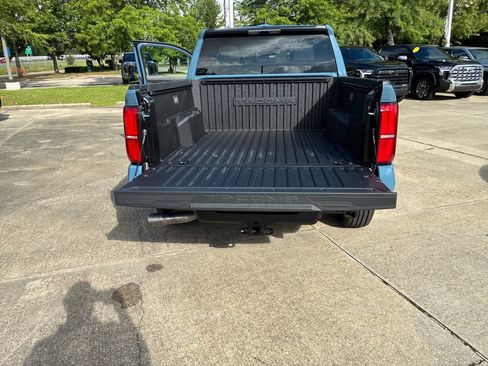 New 2026 Toyota Tacoma SR5 AWD/4WD image 28