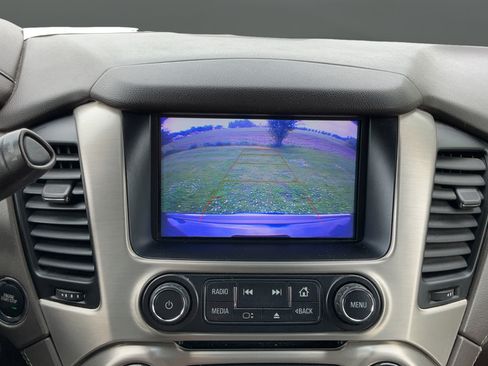 Certified 2020 GMC Yukon XL Denali w/ Denali Premium Package AWD/4WD image 38