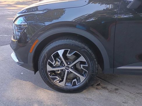 Certified 2025 Kia Sportage EX AWD/4WD image 8