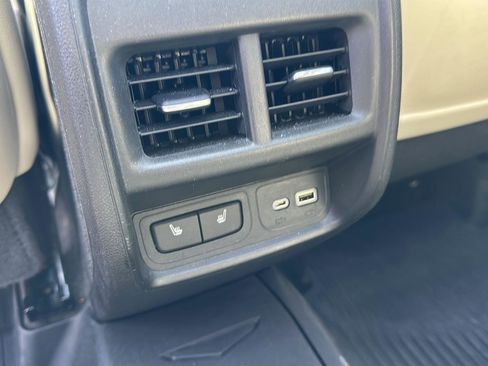 Used 2021 Cadillac XT4 Sport image 25