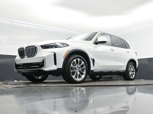 New 2026 BMW X5 sDrive40i w/ Parking Assistance Package image 36