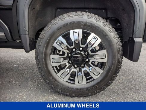 New 2026 GMC Sierra 3500 Denali w/ Denali Reserve Package AWD/4WD image 10